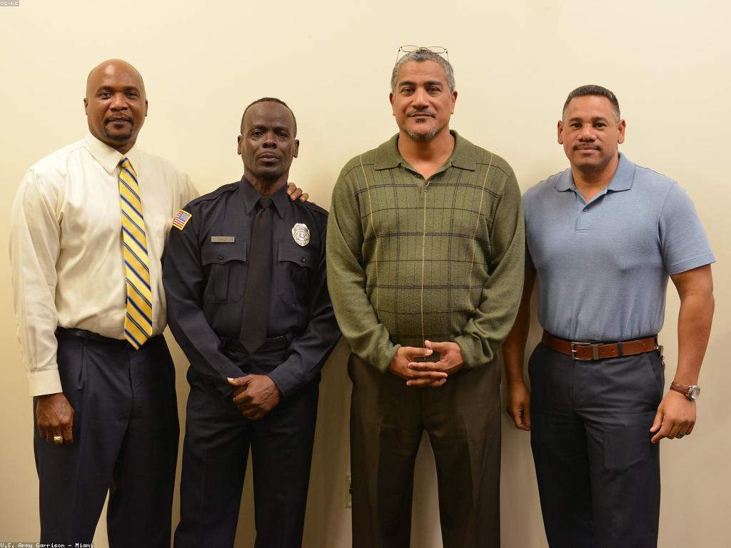 ការវាយតម្លៃអ្នកផ្តល់សេវាដើម្បីកសាងការប្រកួតប្រជែង